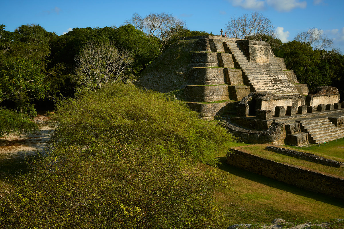 altun-ha-belize-mayan-temple2
