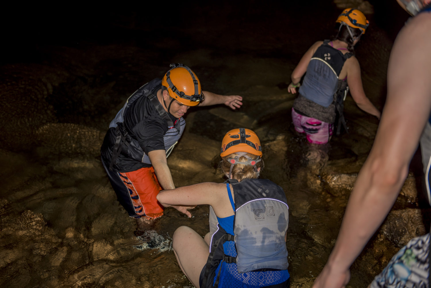 cave tubing tour belize 73